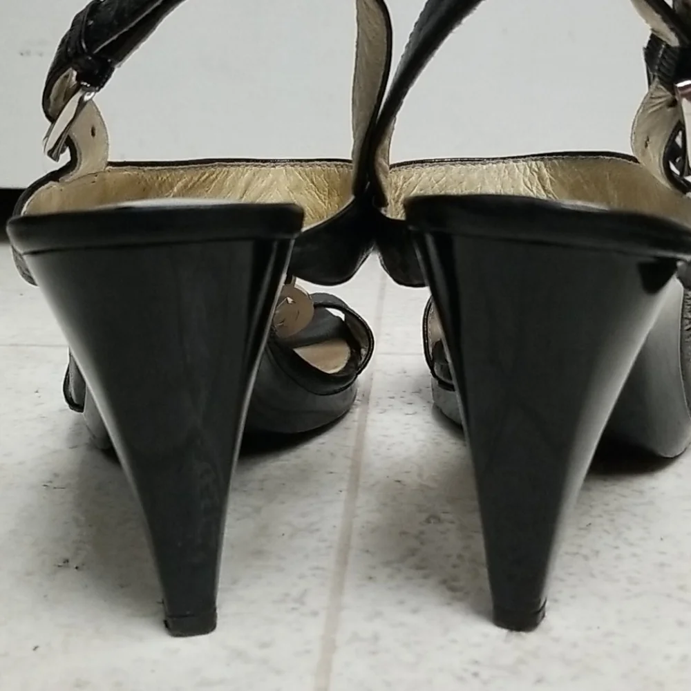 MICHAEL KORS black strappy leather heels fulton Size 7